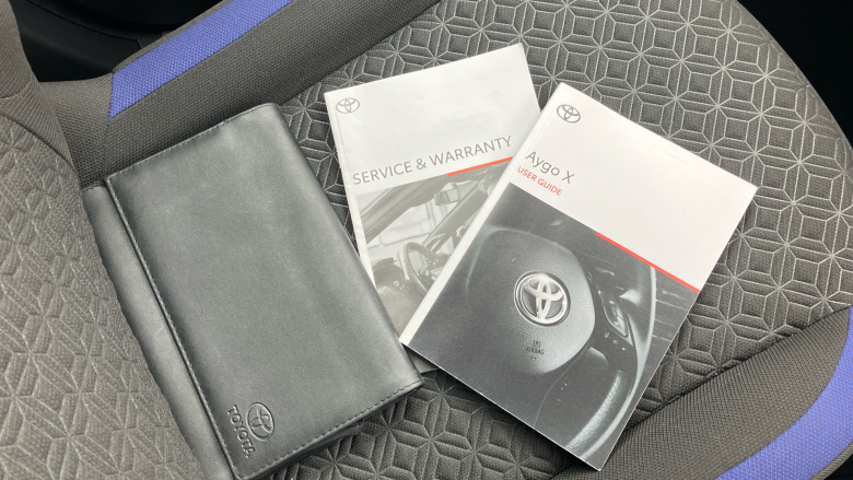 Toyota Aygo X 1.0 VVT-i Edge 5dr Petrol Hatchback